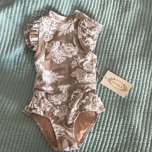 Size 4 girls swimsuit Joyfolie